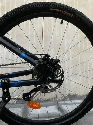 Rockrider ST120 mountain bike like new, 27.5 inch wheels, disc brakes