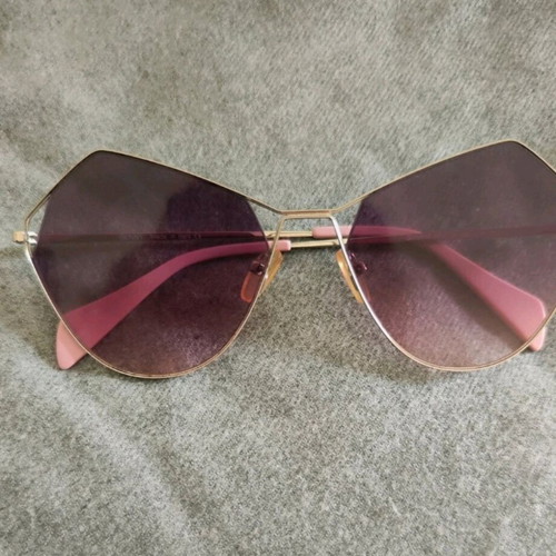 Genny sunglasses pink gradient like new