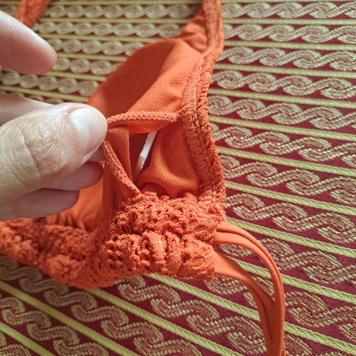 Primark knitted bikini top terracotta color size M like new