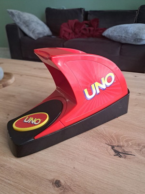 Uno Attack machine used