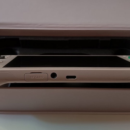 Retroid Pocket 5 console like new, 500GB storage