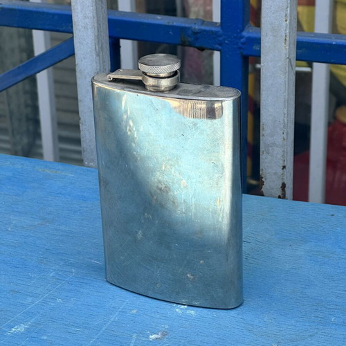 Vintage stainless steel pocket flask 9oz used