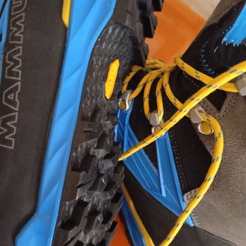 Mammut Kento Pro High GTX hiking boots size 44, grey blue