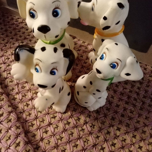 Dalmatians figures like new, set of 4, vintage rubber