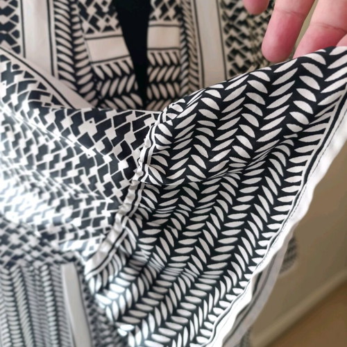 Pigalle airy summer dress like new, size M, black and white