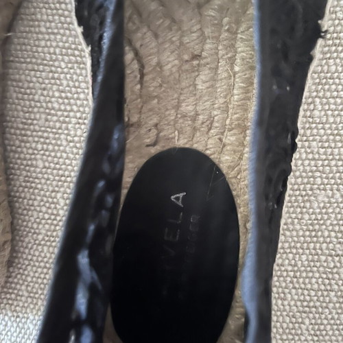 Carvela Kurt Geiger Espadrilles size 37 like new, black