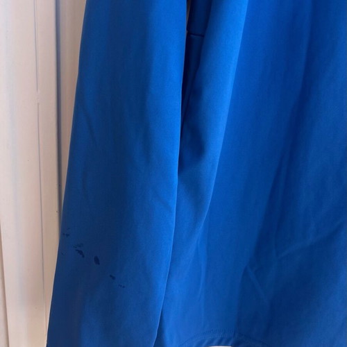 Nike tracksuit top size M like new, blue with minor defect