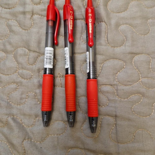 Pilot G2 07 red pens, set of 3