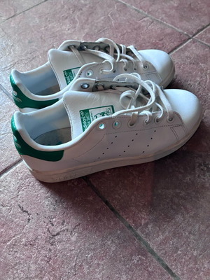 Adidas Stan Smith μεταχειρισμένα, νούμερο 36, άσπρα casual παπούτσια