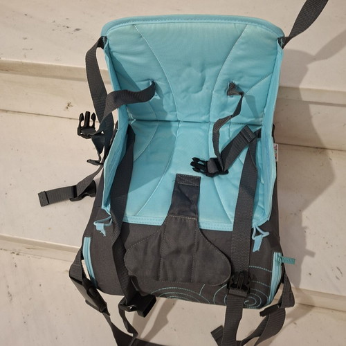 Travel Booster Seat Munchkin like new, portable child feeding chair