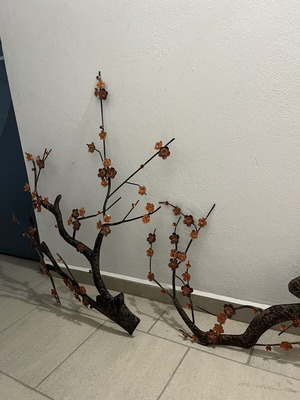 Decorative iron branches used