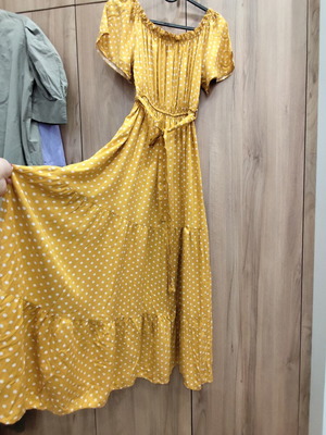 Off-Shoulder Boho Maxi Φόρεμα Doca σαν καινούργιο, πουά, μέγεθος S-M