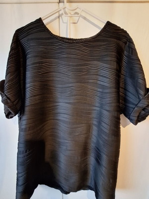 Black Shein Curve blouse like new, short sleeve, XL