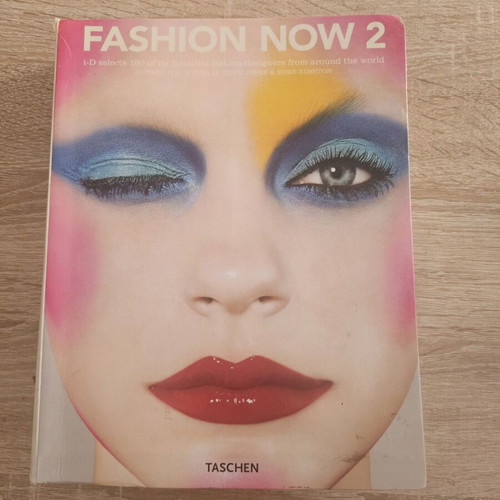 Fashion Now 2 by TASCHEN book used, Greek language