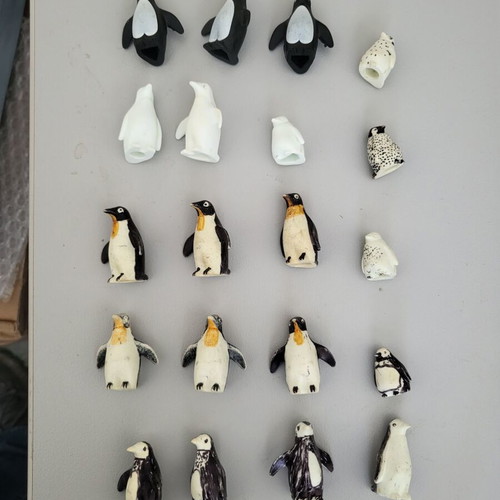 Playmobil used penguins 20 pieces, 3 unpainted