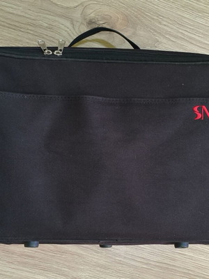 SNB Professional Manicure Case with Working UV Lamp like new