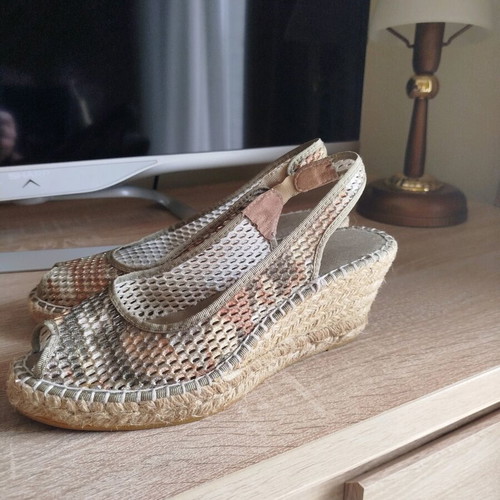 Women's platform sandals used, size 37