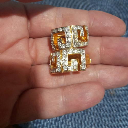 Fo clip earrings new