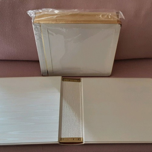 Wedding photo album new with 50 pages and leather-like texture