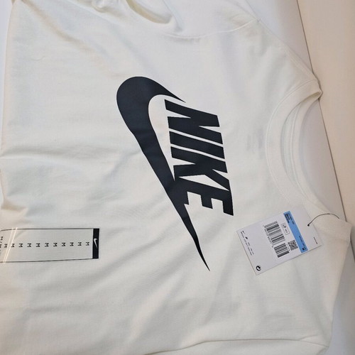 Nike κοντομάνικο καινούργιο, μέγεθος M, άσπρο