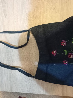 Shoulder bag like new, medium blue denim with colorful flowers