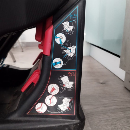 Chicco car seat