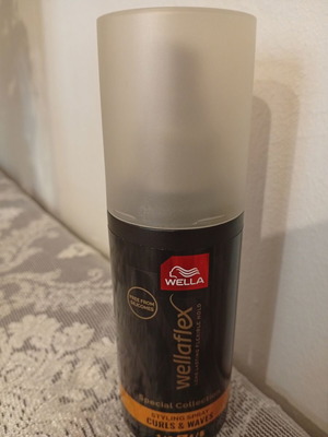 Wella Styling Spray Curls & Waves new, sealed