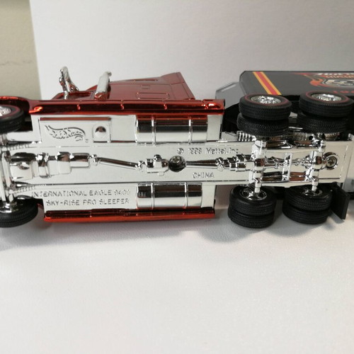 Hot Wheels 2003 RLC 35th Anniversary Transporter Truck new