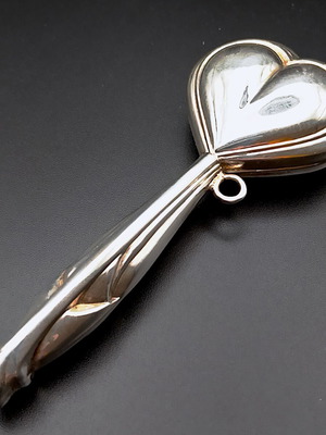 Ασημένια 925 κουδουνίστρα καρδιά καινούργια ιταλικής κατασκευής