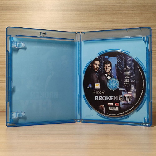 Broken City Blu-Ray used with Greek subtitles