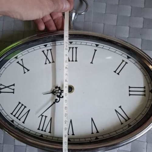 Wall clock used, working on battery