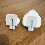 MacBook/iPhone Plug Adapters Apple Plug Adapter new