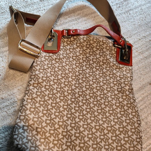 DKNY crossbody and handbag like new with leather details