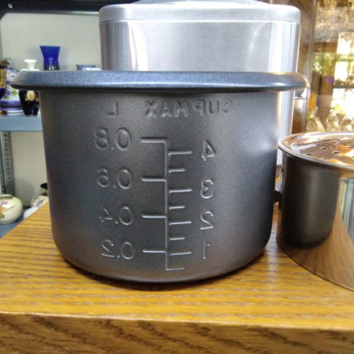Cuisinart CRC-800 rice cooker new, 8 cups, with steam tray
