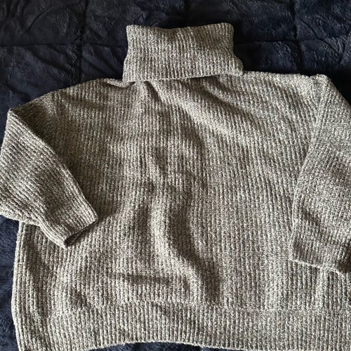 Zara gray pullover like new, oversize size M