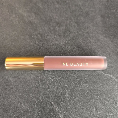 Lip Gloss Mocha Magic-NL Beauty new