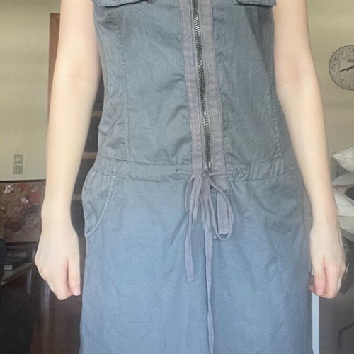 Gray dress with zipper like new, size S