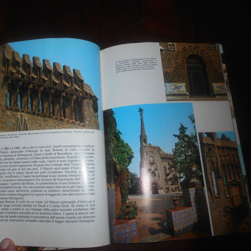 Gaudi Architecture used, Italian edition album 64 pages
