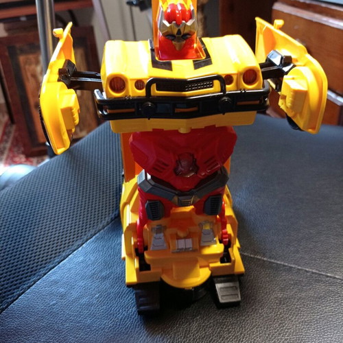 Transformers Bumblebee action figure used