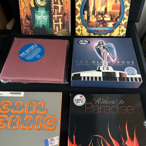 48 CDs σαν καινούργια, ηλεκτρονική, house, ethnic μουσική