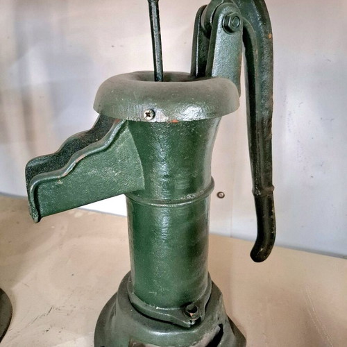 Traditional water pump tuloumba new, unused