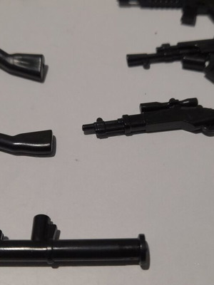 Lego City Weapons Set 14 Pieces New for Minifigures