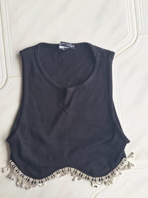 Zara Μαύρο Ριπ Crop Top με Στρας και Κρόσσια μέγεθος XS-S σαν καινούργιο