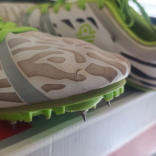 Admiral Track & Field Spikes Shoes size 43, green and white