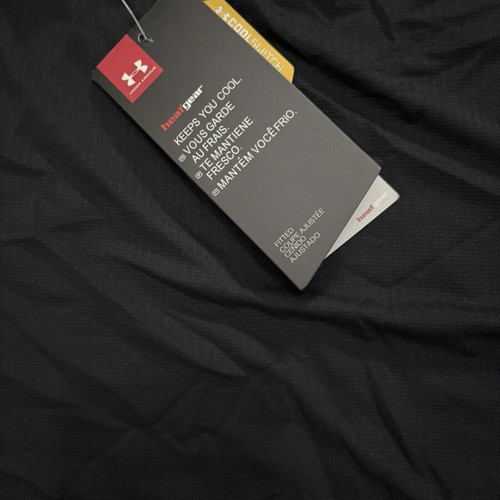Under Armour reflective T-shirt size L new