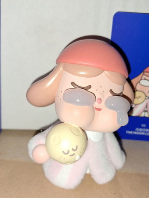 The Moon Lover Popmart Crybaby Crying To The Moon μίνι φιγούρα σαν καινούργιο