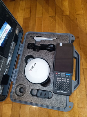 GNSS RTK Metrica M-Rover 200 complete surveying set like new