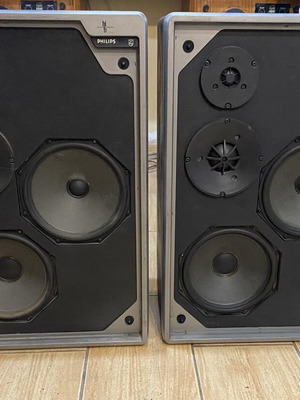 Philips Hi-Fi International 22AH467/07R vintage speakers used
