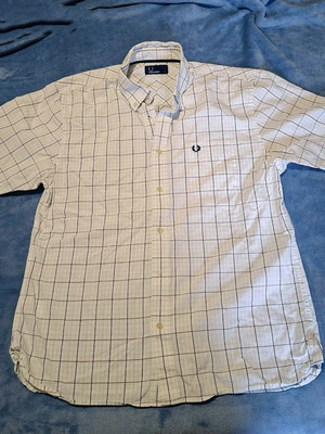 Fred Perry men's short sleeve shirt M-L, white and blue