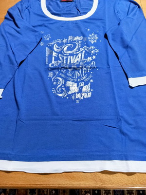 Blue blouse with logo like new, sizes M/L